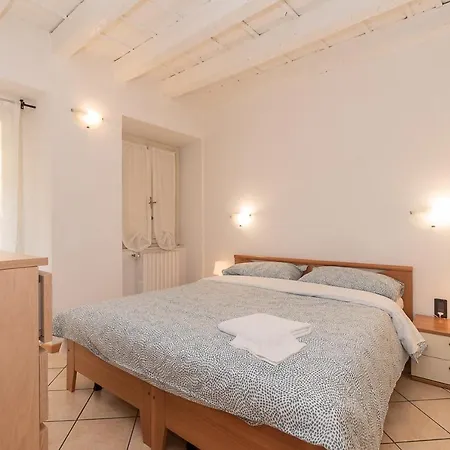 Bilocale 1 Piazza Vittoria - Affitti Brevi Italia Apartment Brescia