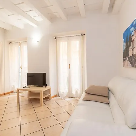 Bilocale 1 Piazza Vittoria - Affitti Brevi Italia Apartment